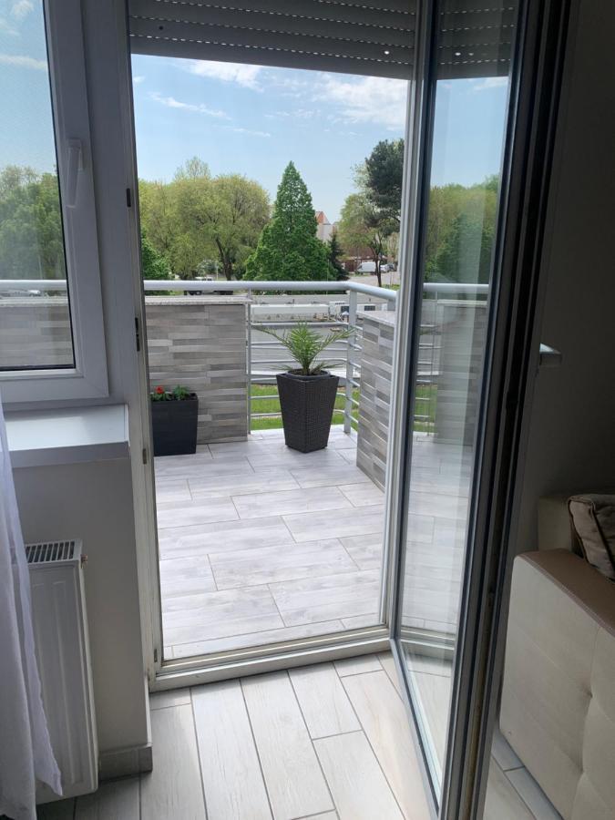 Furo-Lak 2 Apartman Hajduszoboszlo Luaran gambar